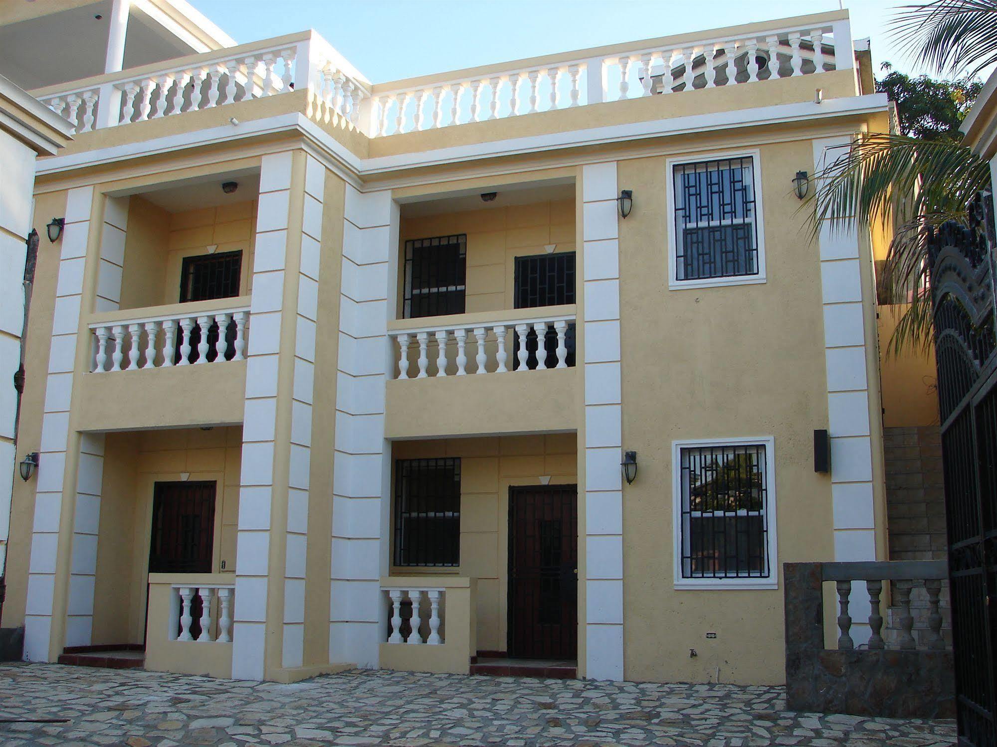 Metro Residences Cap-Haitien Exterior photo